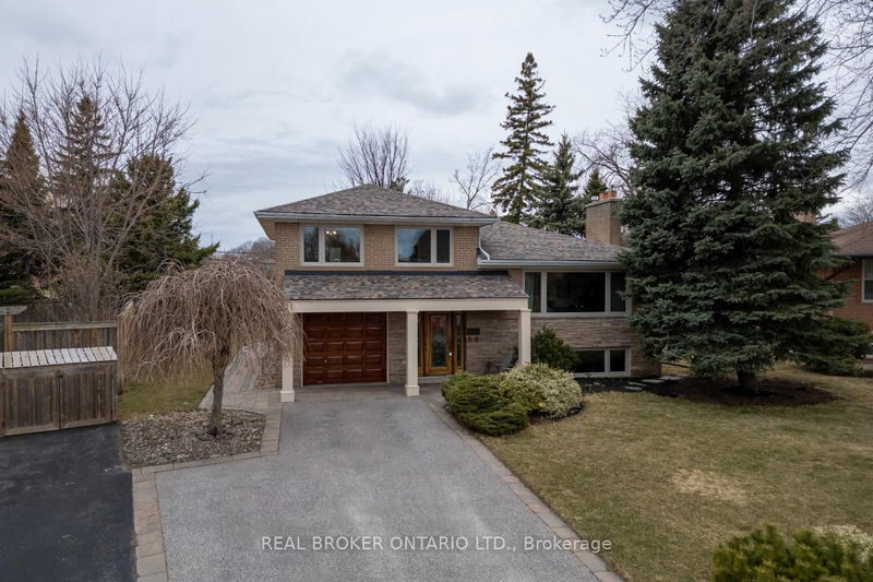 home for sale on 39 Somerdale Square