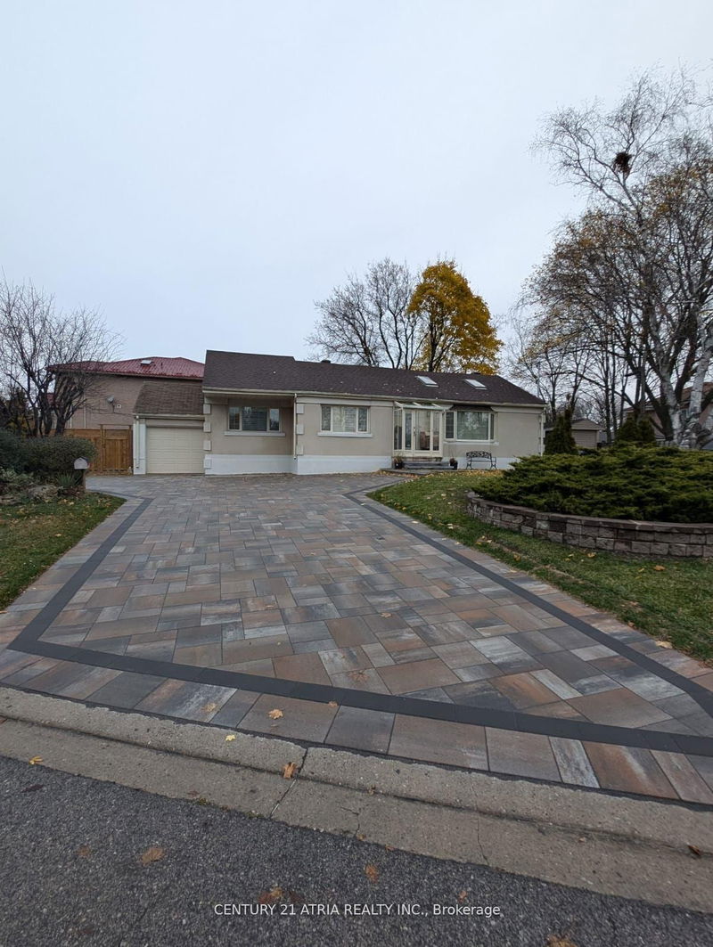 home for lease on 2-15 Canham Crescent