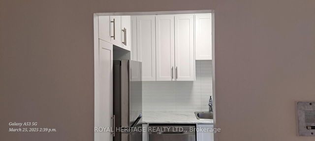 101 - 945 Simcoe Street