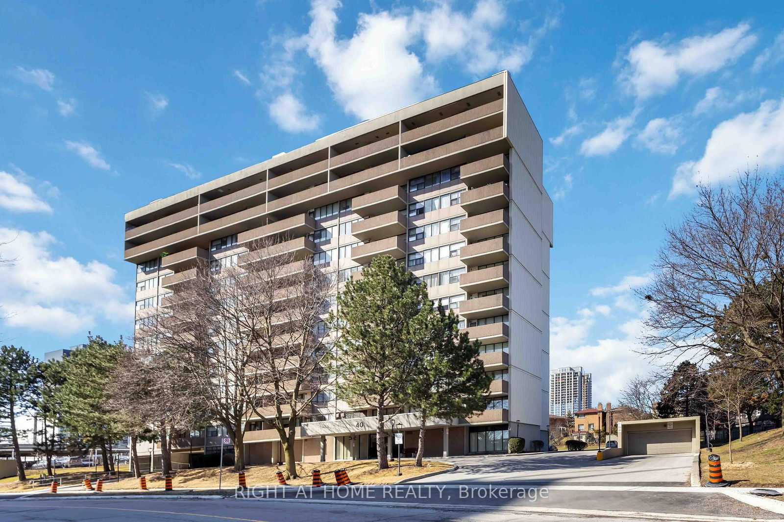 Property at 40 Bay Mills