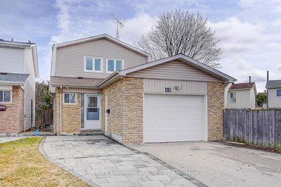 12 Dragoon Cres, Toronto - Agincourt North image-0-4