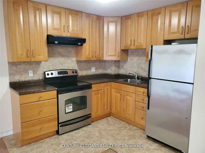 105 Wilkes Cres, Toronto - Clairlea-Birchmount image-0-2