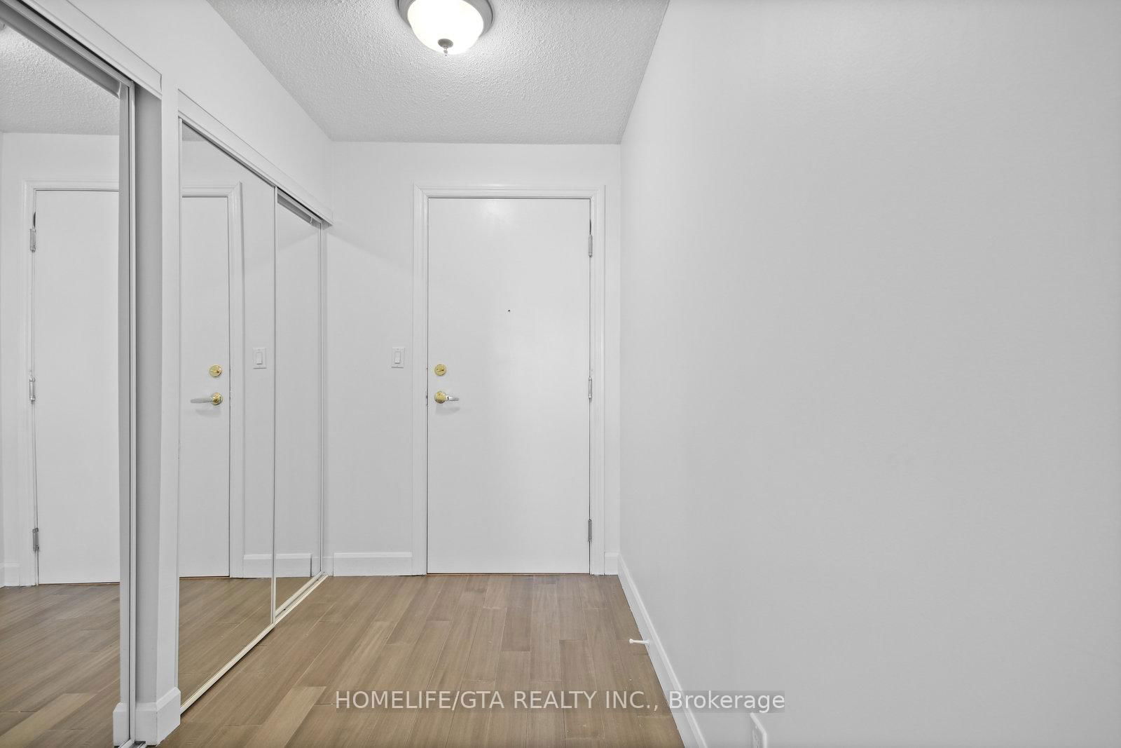 Condo leased at 571-123 Omni Drive, Toronto, Bendale, M1P 5A8 - MLS: E12066258