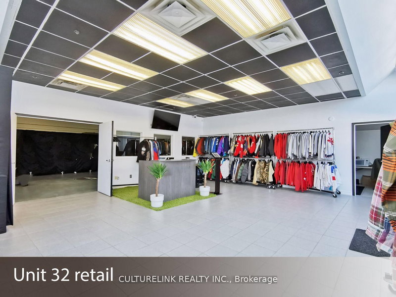 31 & 32 - 501 Passmore Ave, Toronto, M1V 5G4 | Image 2