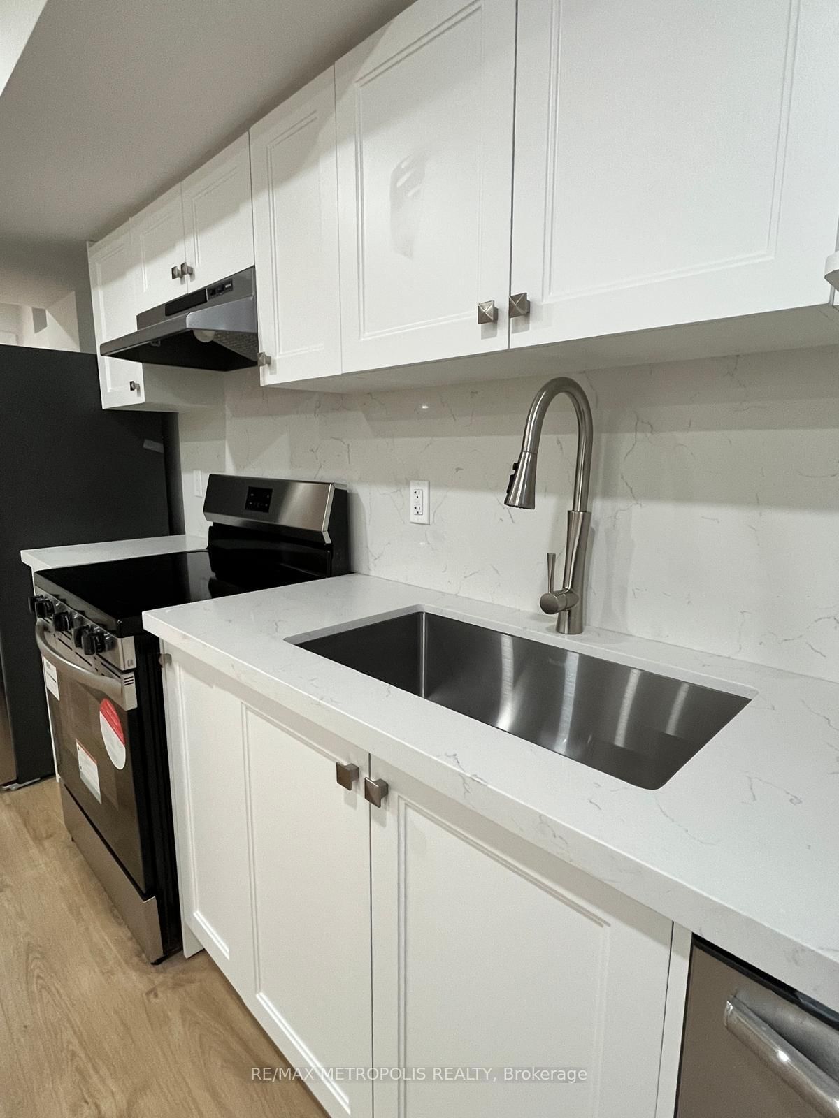 Detached House for lease at BSMT-2489 Bridle Road, Oshawa, Windfields, L1L 0J1 - MLS: E12067811