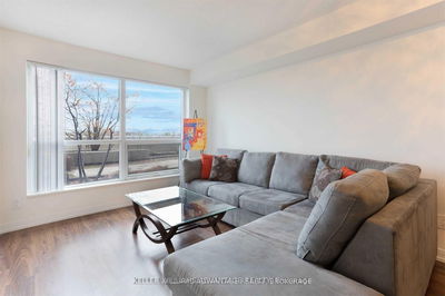 Unit 411 — 181 Village Green Sq, Toronto - Agincourt South-Malvern West image-0-3