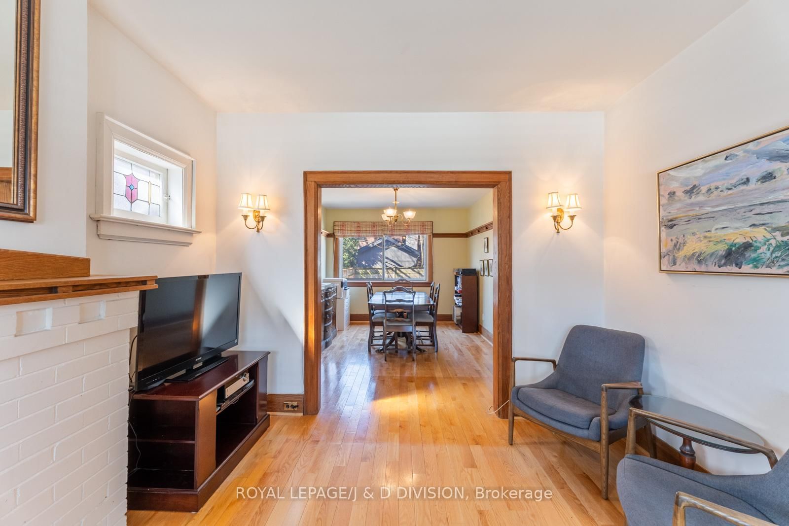 Listing Image 9