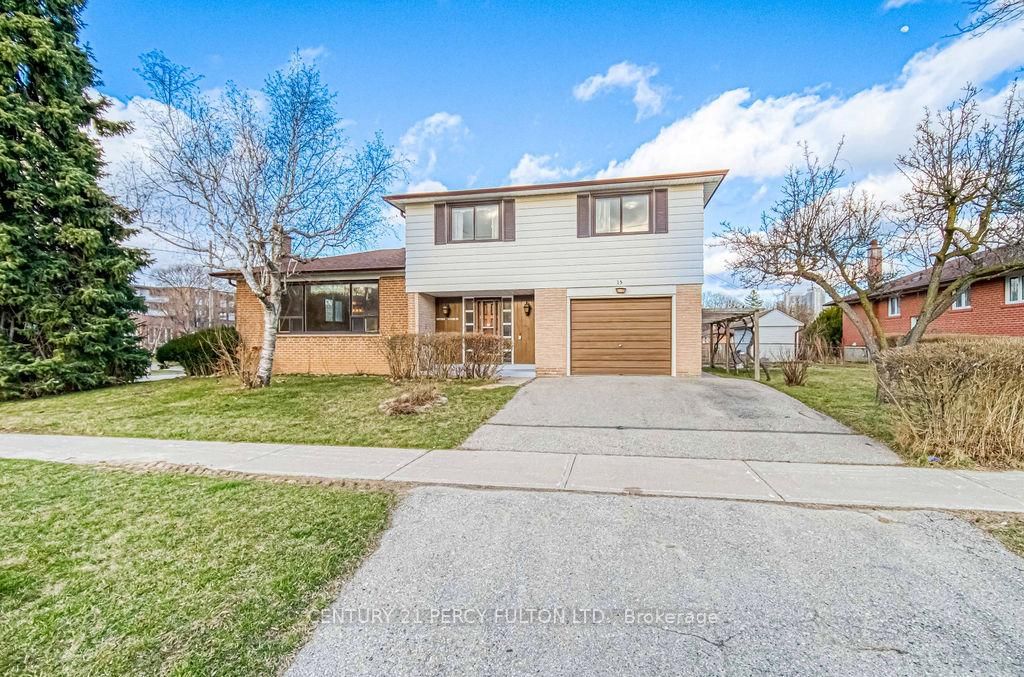 Detached House sold at 15 Neddie Drive, Toronto, Tam O'Shanter-Sullivan, M1T 2S9 - MLS: E12072200