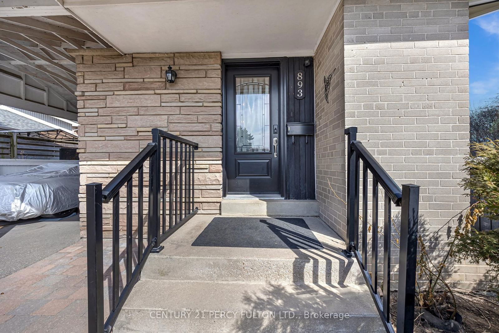 Detached House for sale at 893 Douglas Avenue, Pickering, Bay Ridges, L1W 1N7 - MLS: E12072349