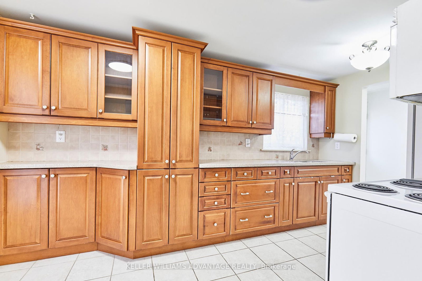 Semi-Detached House for lease at Unit A-23 Parsell Square, Toronto, Malvern, M1B 2A5 - MLS: E12072365