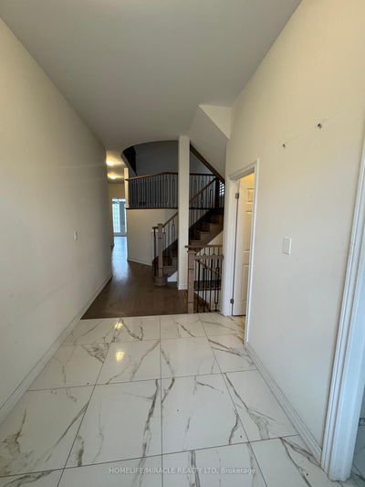 2496 Orchestrate Dr, Oshawa - Windfields image-0-2