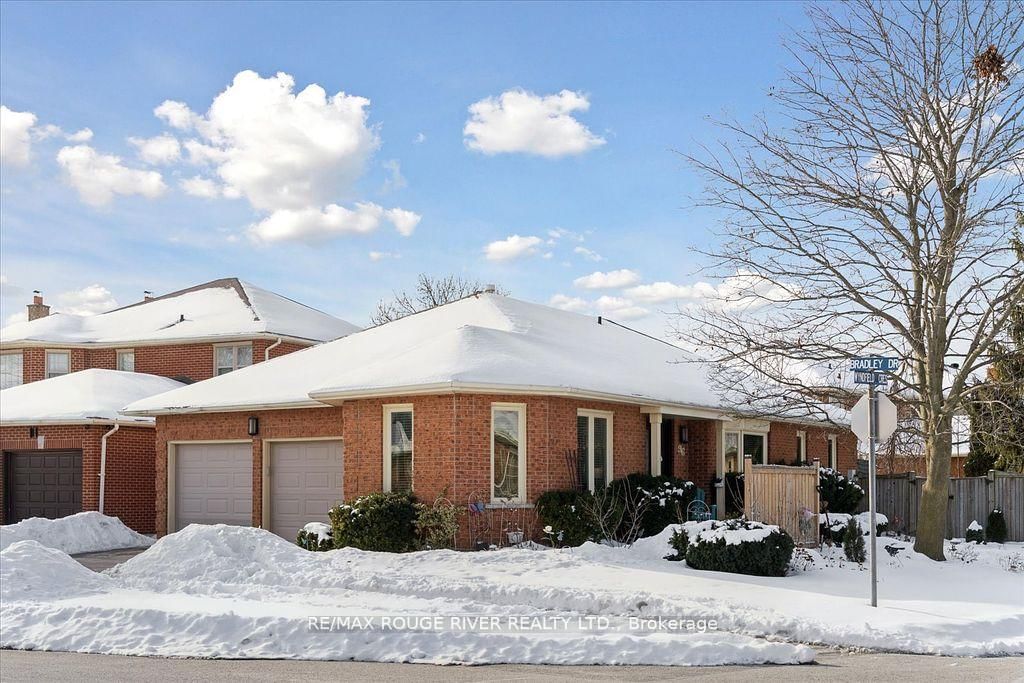 Detached House sold at 96 Wyndfield Crescent, Whitby, Pringle Creek, L1N 8K9 - MLS: E12073361