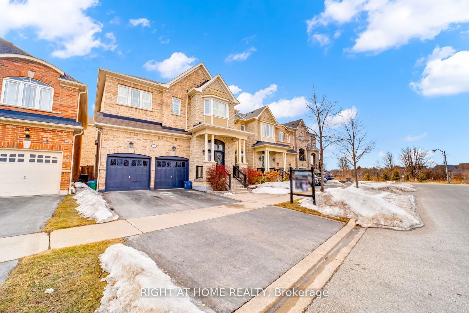 Detached House sold at 36 Snowling Drive, Ajax, Northeast Ajax, L1Z 0M4 - MLS: E12074553