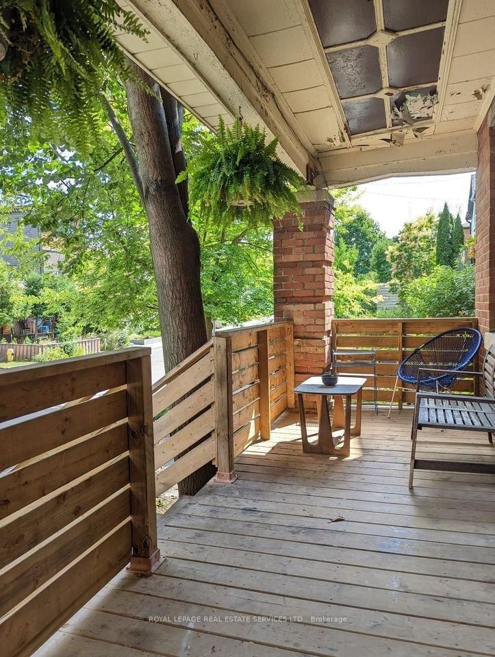 Upper - 264A Hastings Ave, Toronto, M4L 2M1 | Image 3