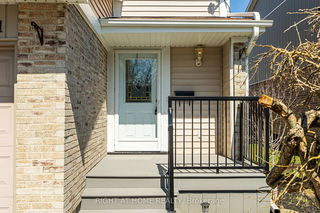 911 Gentry Crescent