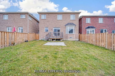 1812 Grandview St, Oshawa - Taunton image-0-3