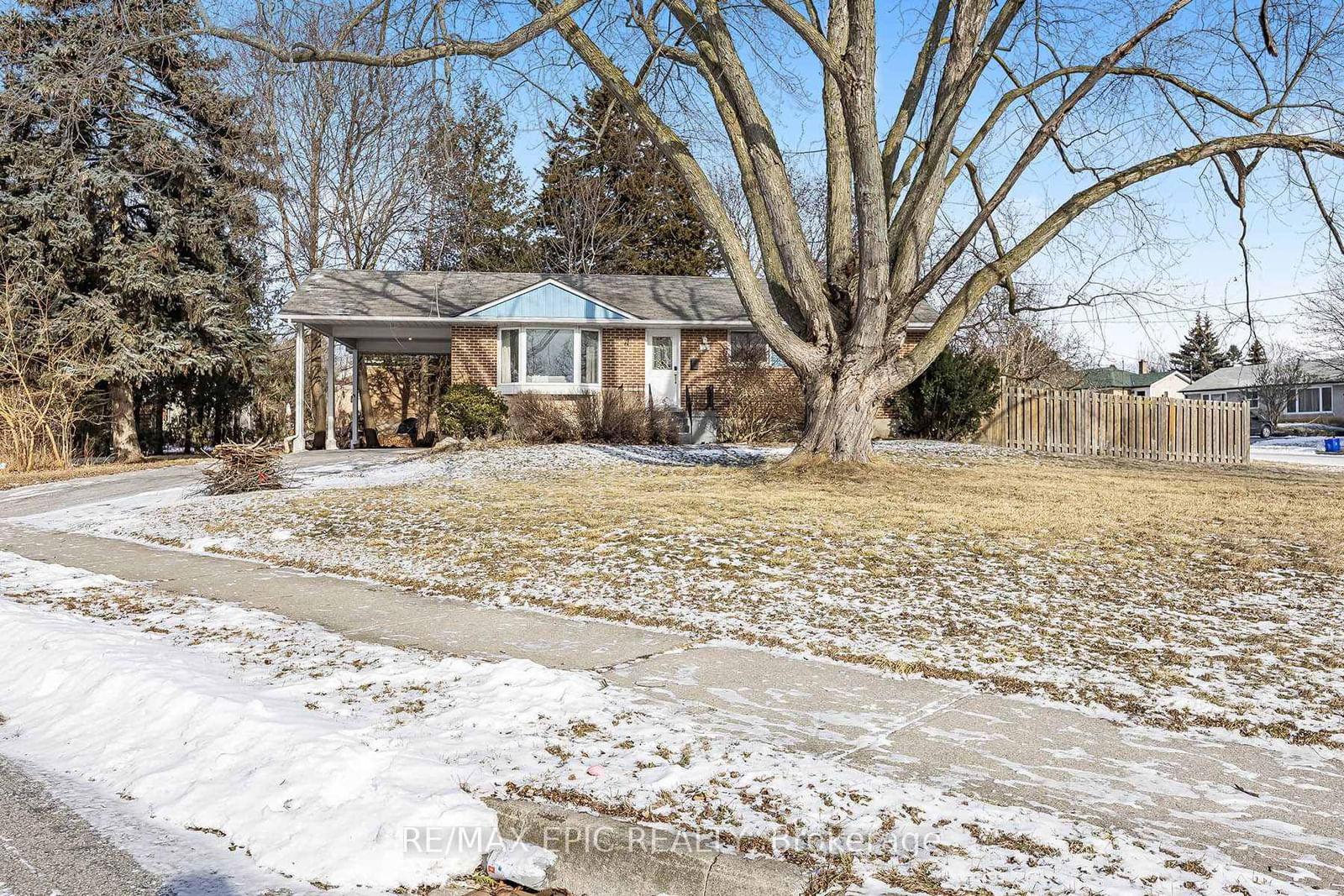 Property at 25 Hiley