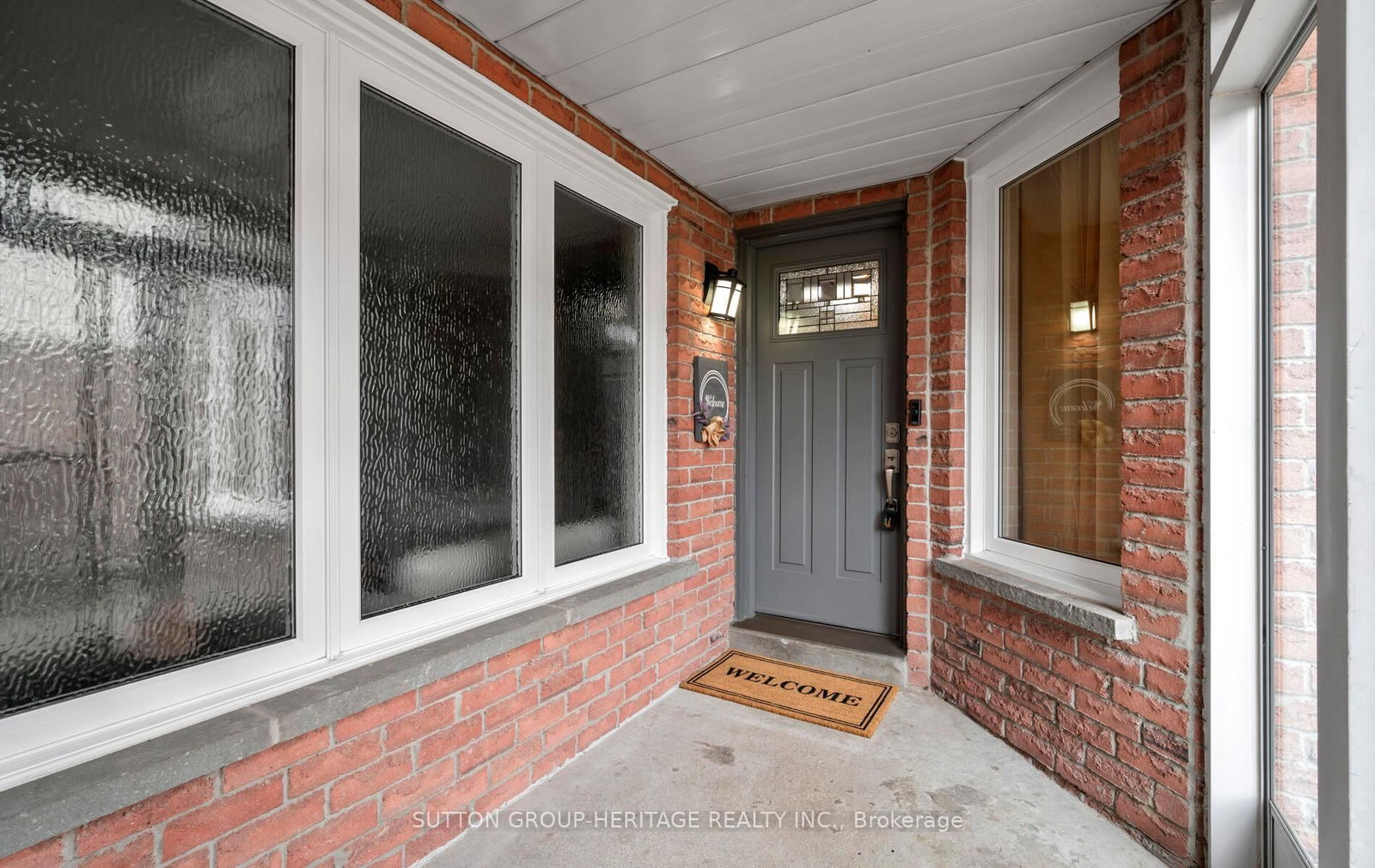Detached House sold at 143 Angus Drive, Ajax, Central, L1S 5G8 - MLS: E12076897