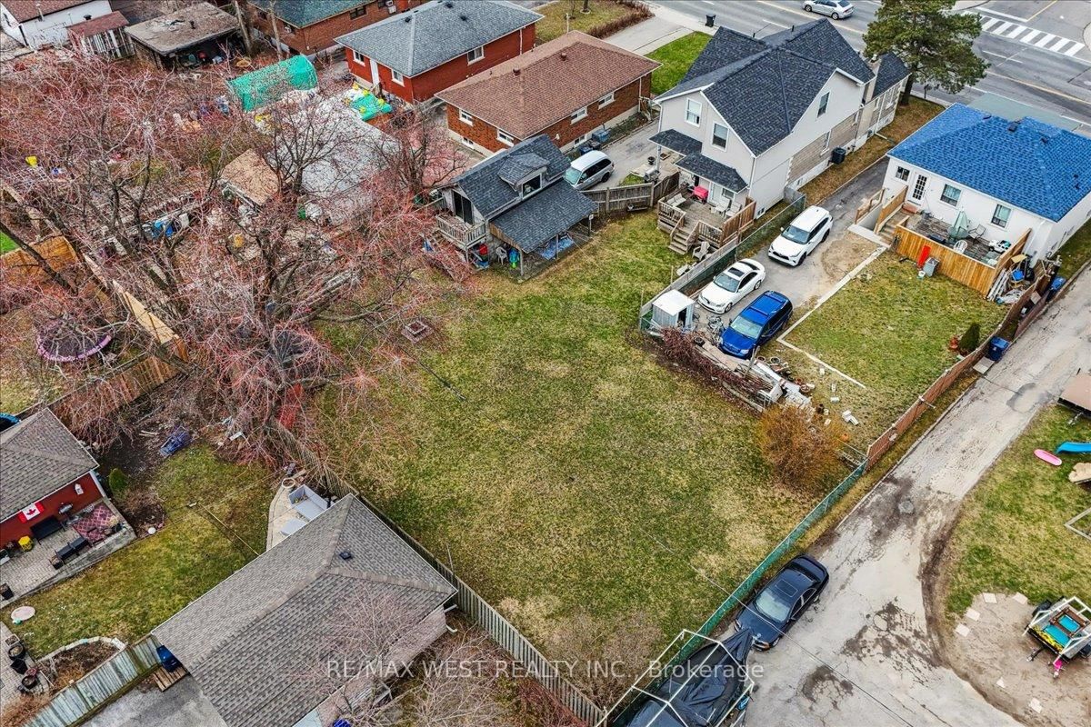 Listing Image 15