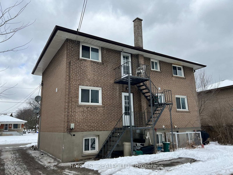 337 Frontenac Ave, Oshawa, L1J 2A7 | Image 2