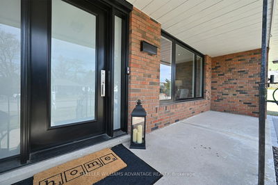 8 Brumwell St, Toronto - Centennial Scarborough image-0-2