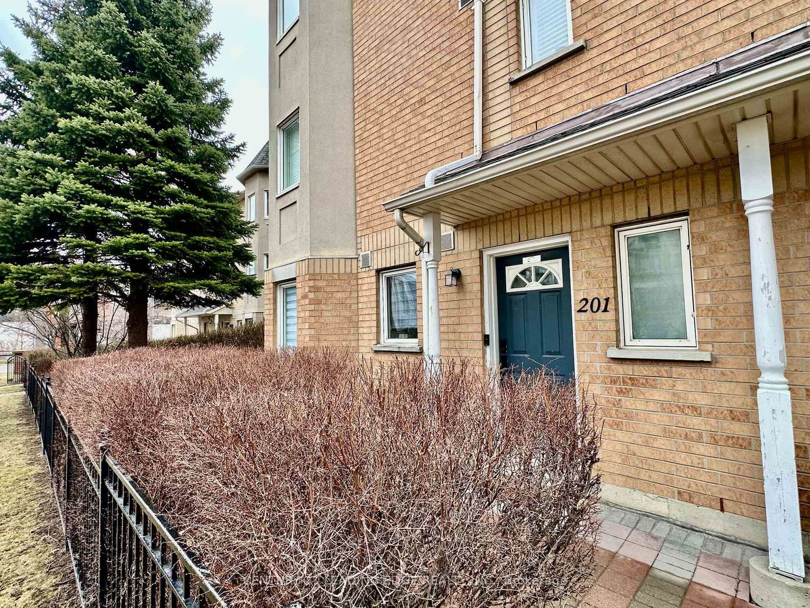 Townhouse for sale at 201-28 ROSEBANK Drive, Toronto, Malvern, M1B 5Z1 - MLS: E12081458