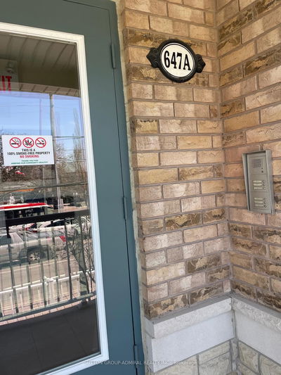 Unit 4 — 647 Warden Ave, Toronto - Clairlea-Birchmount image-0-1
