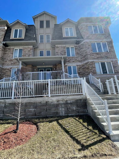 Unit 4 — 647 Warden Ave, Toronto - Clairlea-Birchmount image-0-2