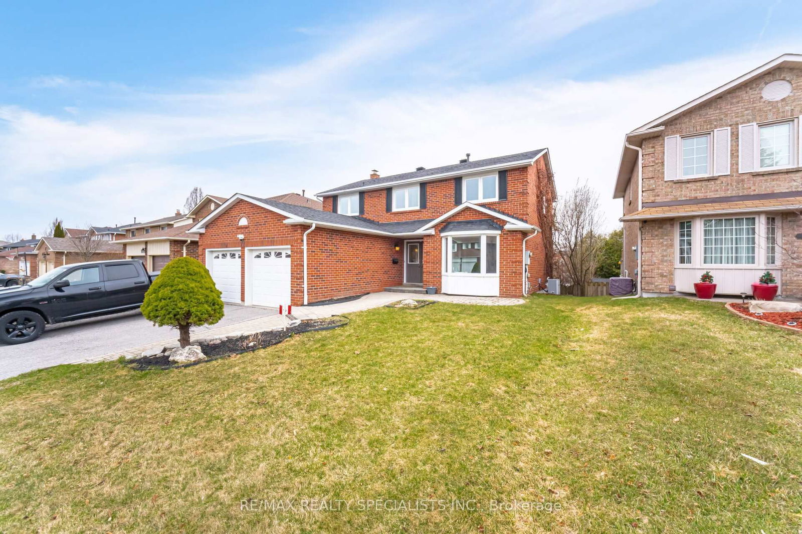 Detached House for sale at 72 Farrow Crescent, Ajax, South West, L1S 4W5 - MLS: E12083172