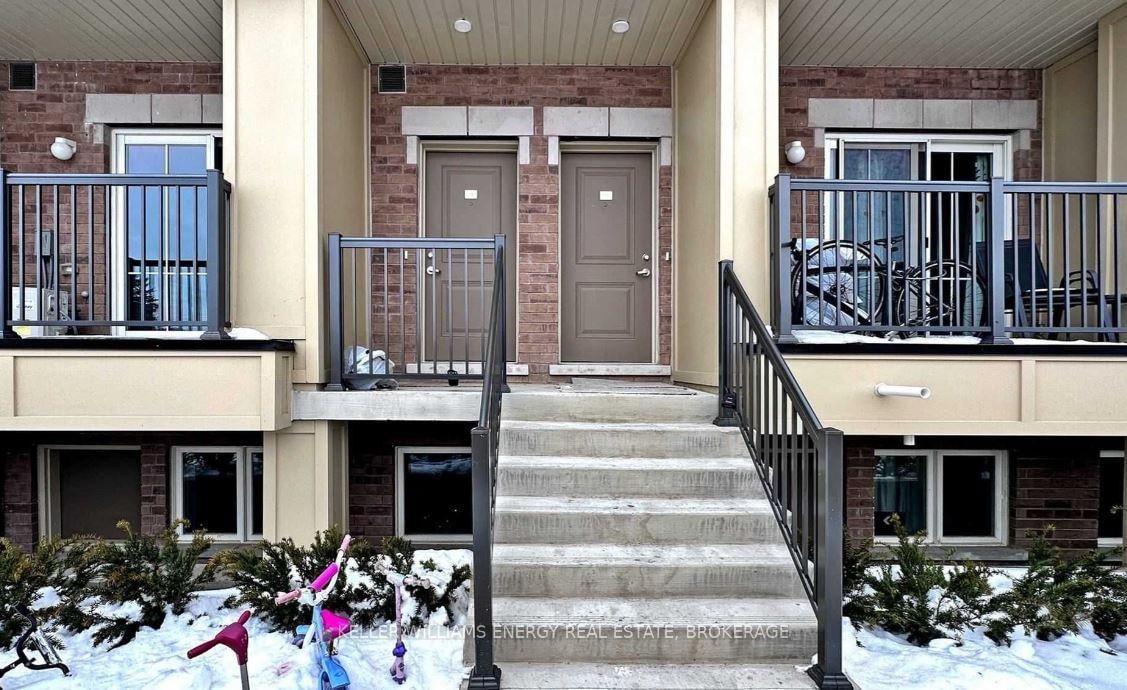 Townhouse for lease at 14-470 Beresford Path, Oshawa, Central, L1H 0B2 - MLS: E12083551