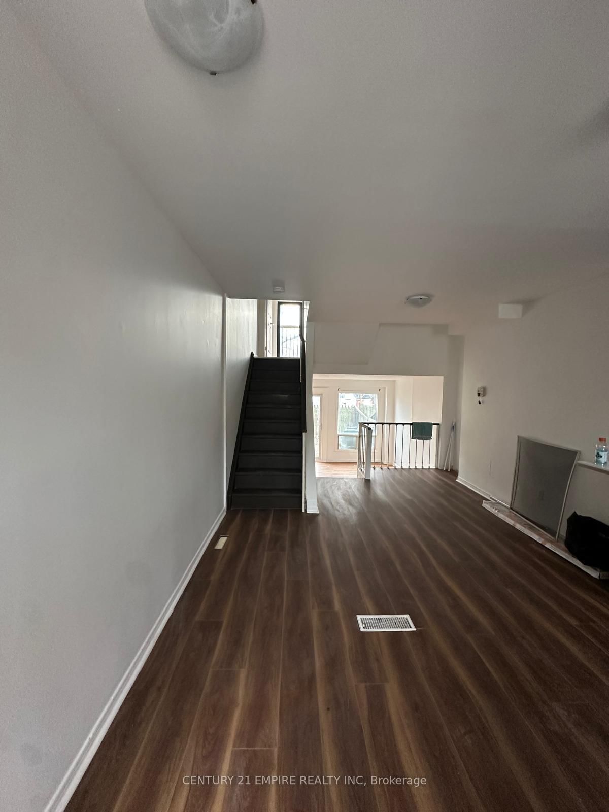 Townhouse leased at 5-66 Boultbee Avenue, Toronto, Blake-Jones, M4J 1B1 - MLS: E12084573