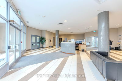 Unit 807 — 2152 Lawrence Ave, Toronto - Wexford-Maryvale image-0-2