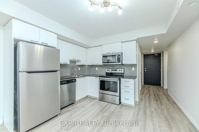 Unit 807 — 2152 Lawrence Ave, Toronto - Wexford-Maryvale image-0-4