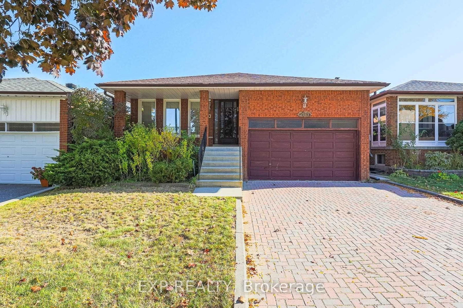 Detached House for sale at 285 Huntsmill Boulevard, Toronto, Steeles, M1W 3E4 - MLS: E12085369