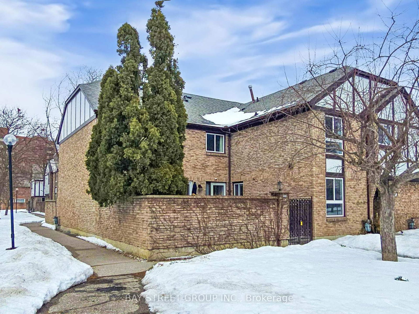 Townhouse for sale at 400 Milner Avenue, Toronto, Malvern, M1B 1Z9 - MLS: E12085470