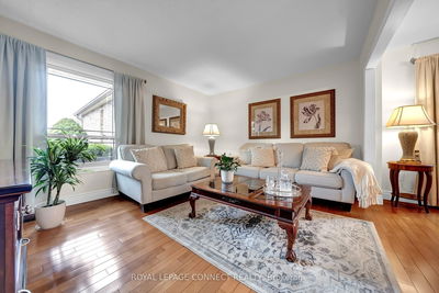 21 Barnard Crt, Ajax - South East image-0-4