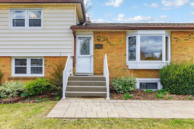 54 Hills Rd, Ajax - South East image-0-4