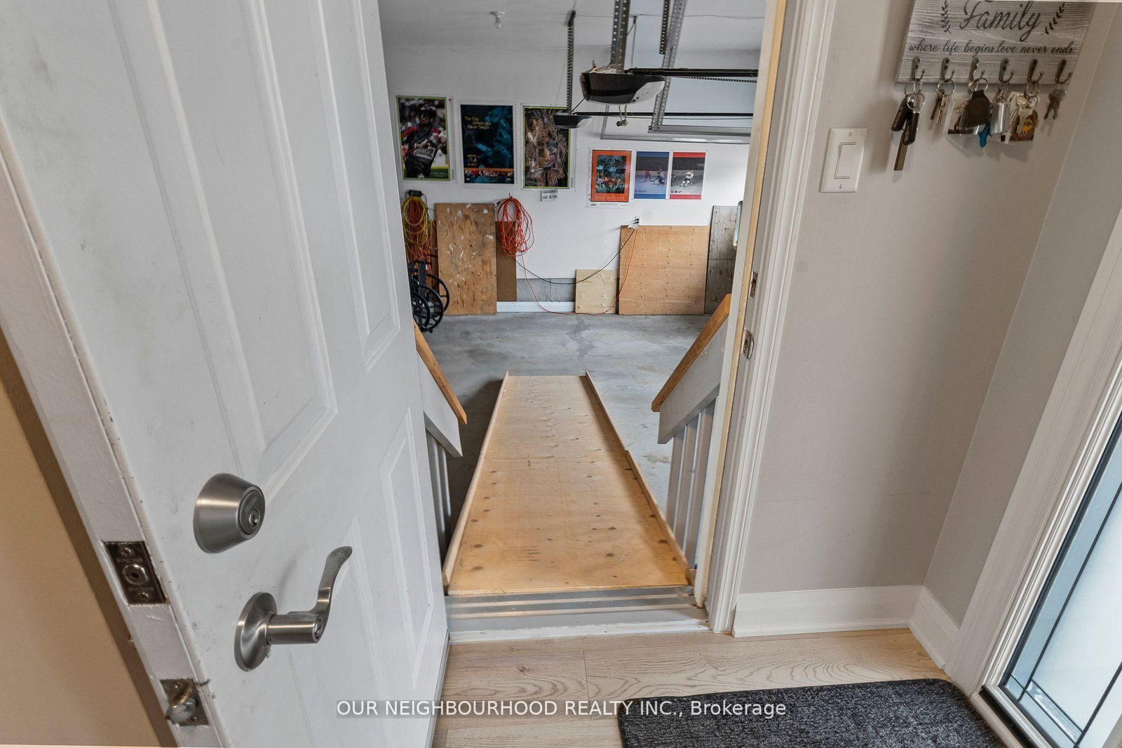 Listing Image 42