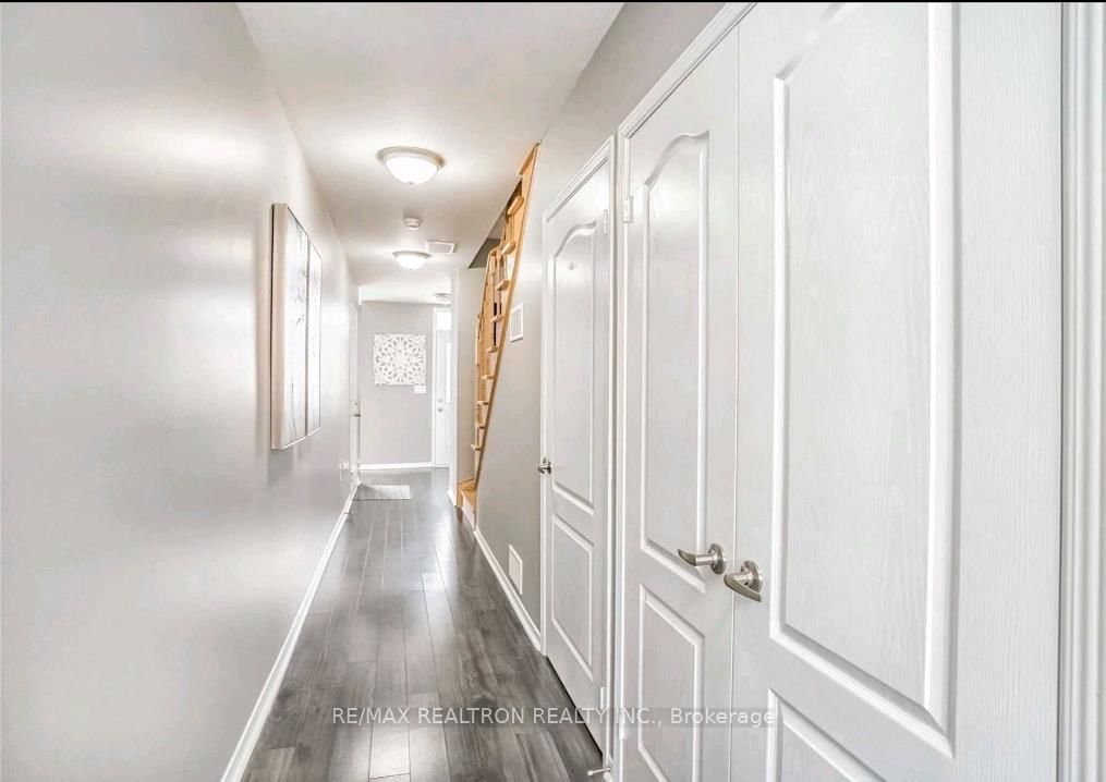 Townhouse leased at 76 Quarrie Lane, Ajax, Northeast Ajax, L1T 0N1 - MLS: E12086783
