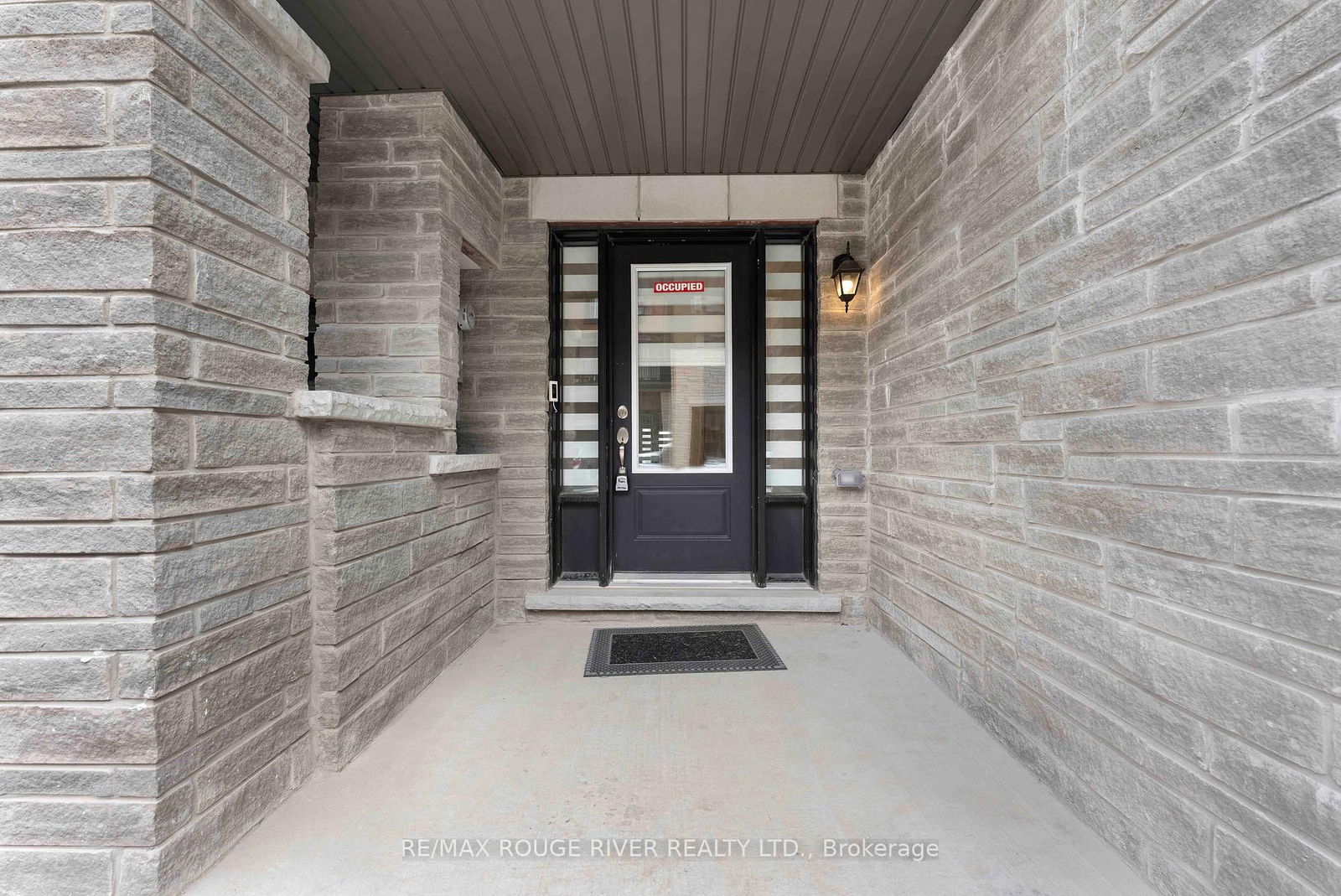 Townhouse sold at 530 Danks Ridge Drive, Ajax, South East, L1S 0H4 - MLS: E12086956