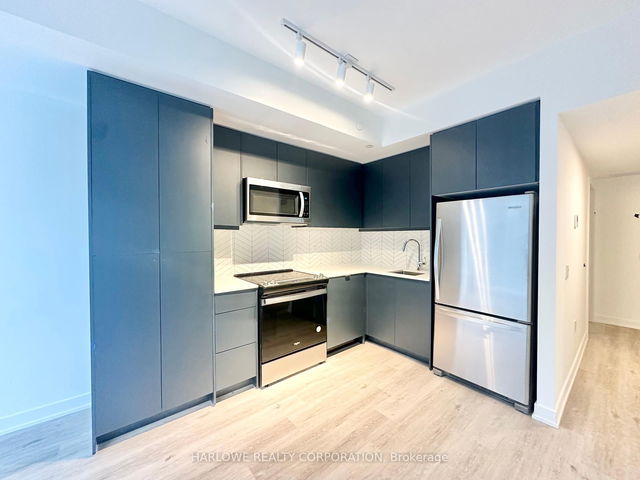 444 E - 1610 Charles Street
