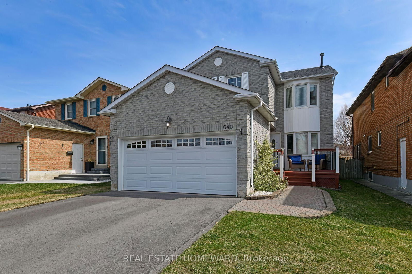 Detached House for sale at 640 Chiron Crescent, Pickering, Amberlea, L1V 4T4 - MLS: E12086999