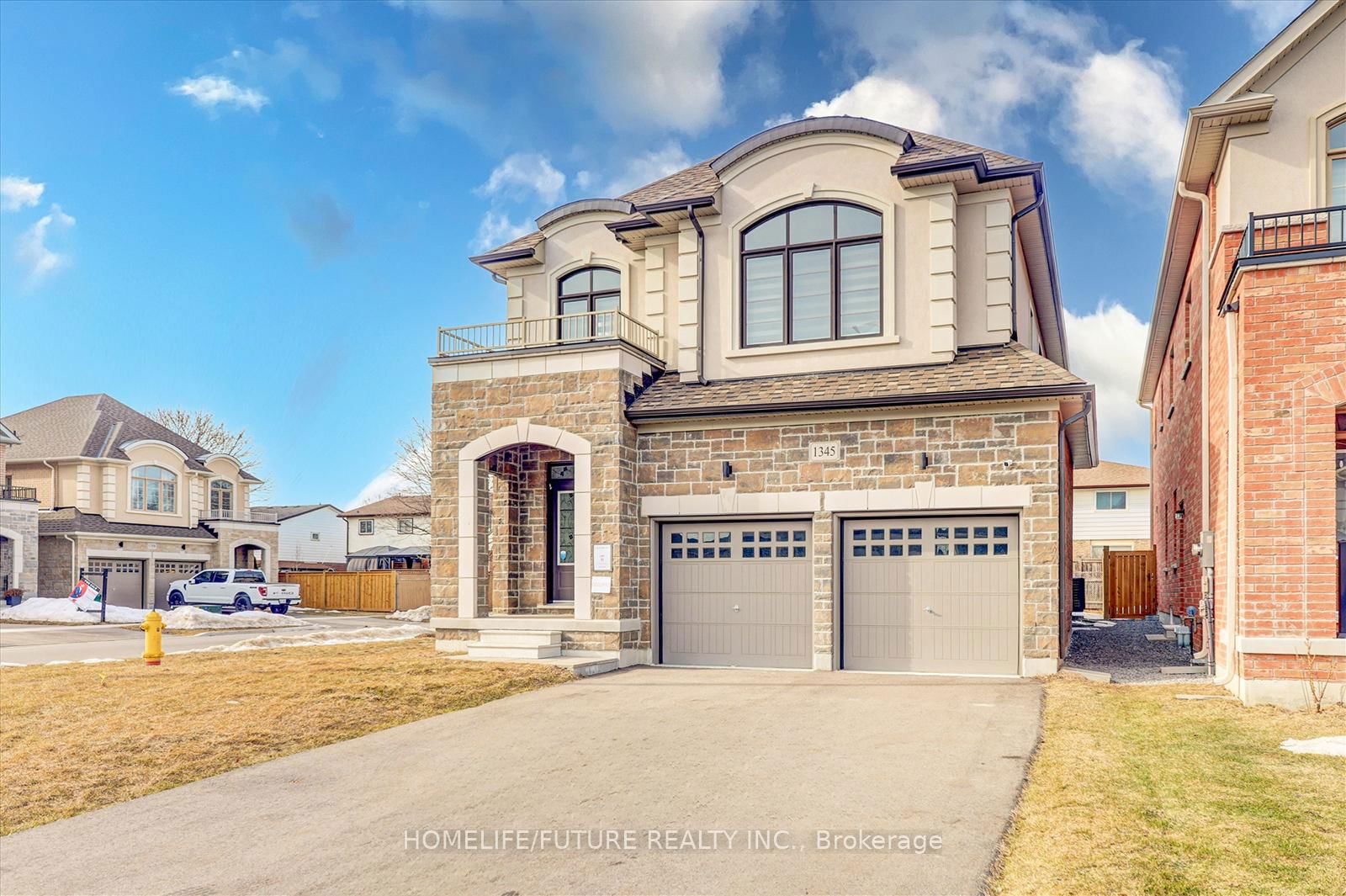 Detached House for sale at 1345 Apollo Street, Oshawa, Eastdale, L1K 3E6 - MLS: E12087766