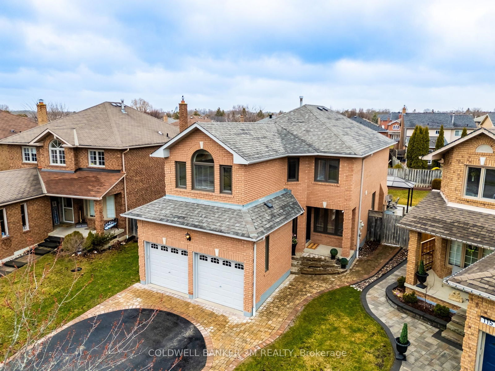 Detached House sold at 117 Harkness Drive, Whitby, Rolling Acres, L1R 2G1 - MLS: E12088192