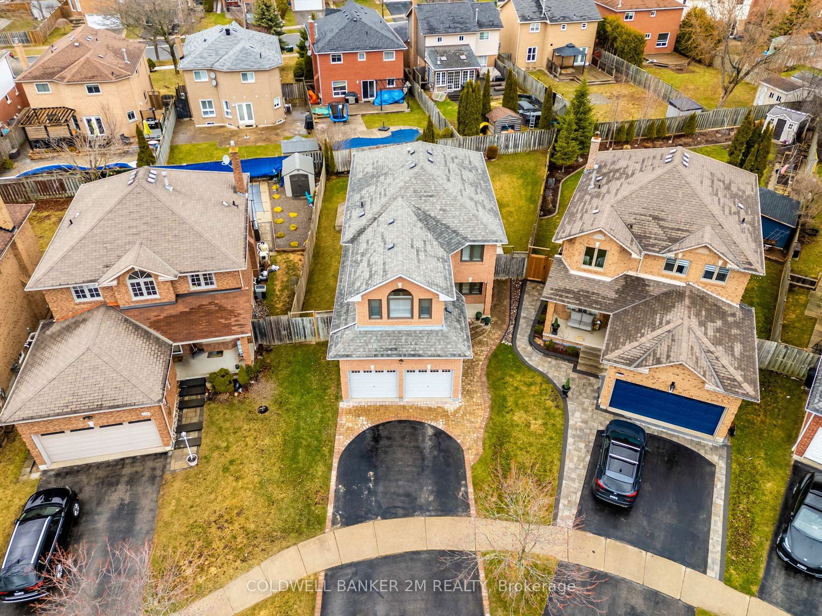 Detached House sold at 117 Harkness Drive, Whitby, Rolling Acres, L1R 2G1 - MLS: E12088192