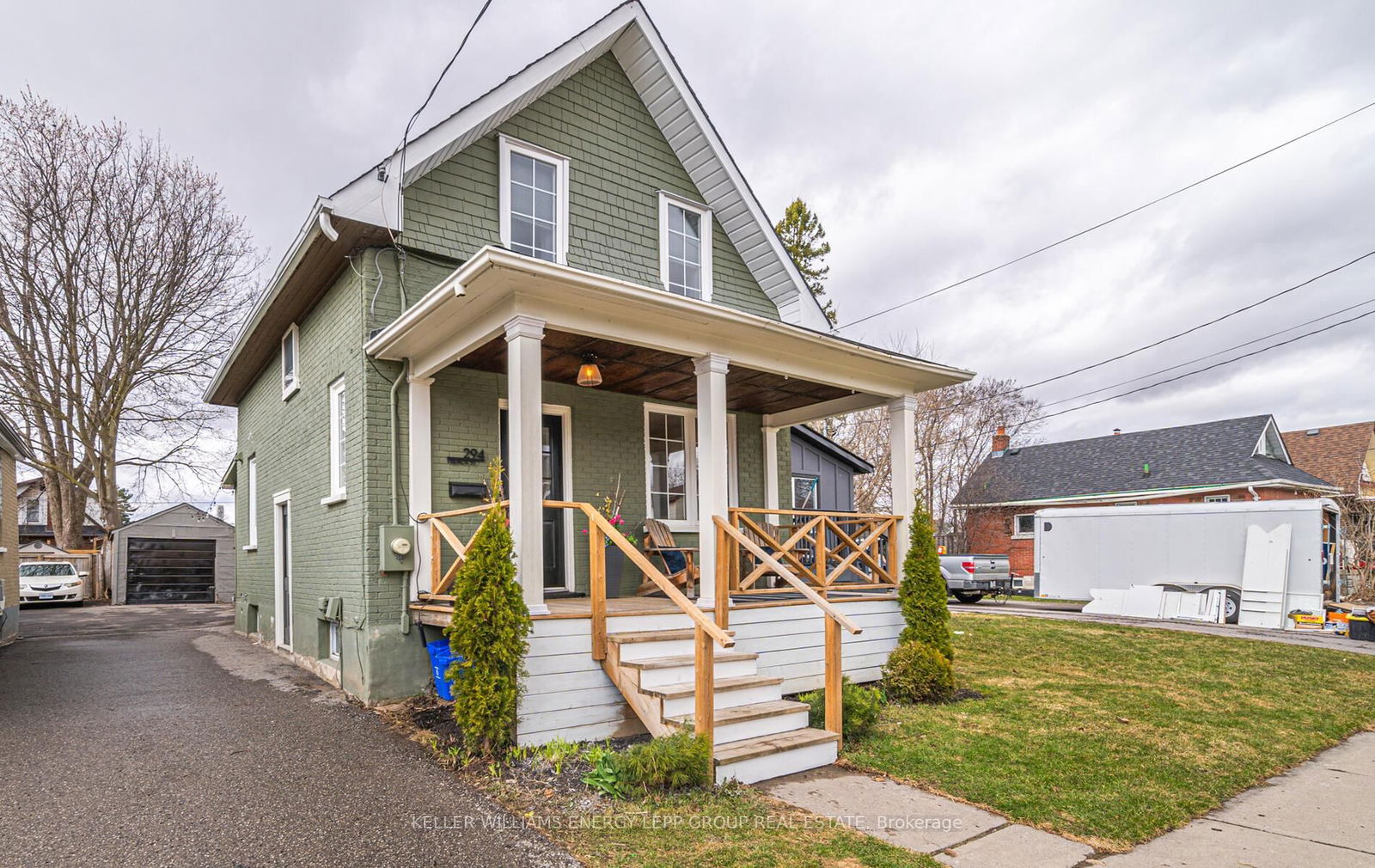 Detached House sold at 294 French Street, Oshawa, O'Neill, L1G 5N5 - MLS: E12088712