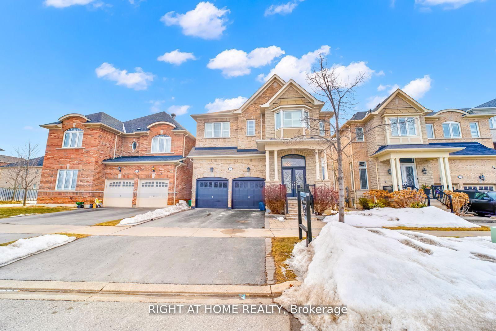 Detached House leased at 36 Snowling Drive, Ajax, Northeast Ajax, L1Z 0M4 - MLS: E12089008