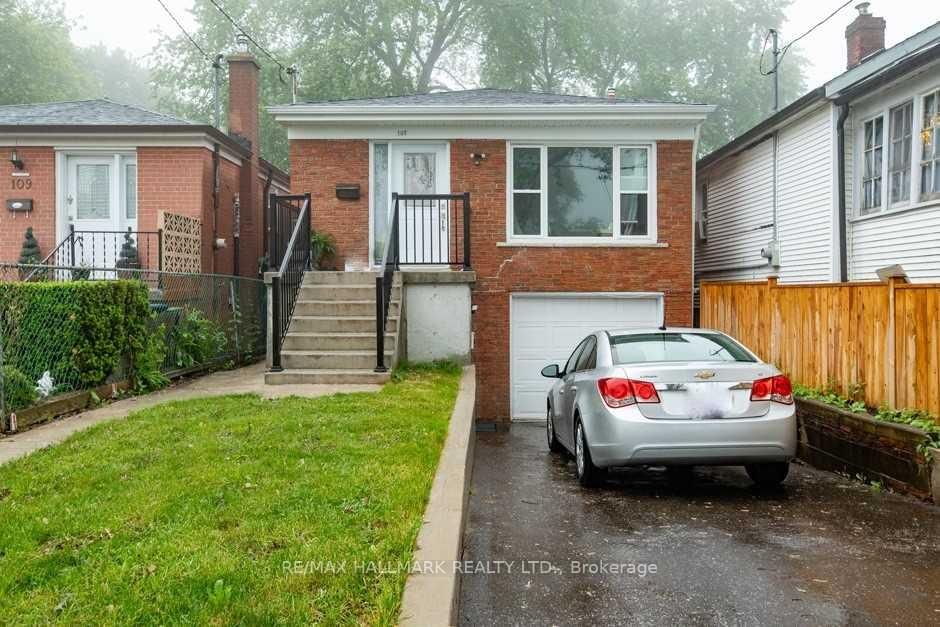 Detached House for lease at 107 Preston Street, Toronto, Birchcliffe-Cliffside, M1N 3N4 - MLS: E12089046