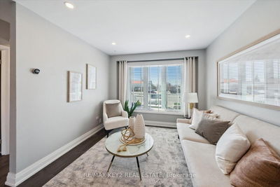 710A Krosno Blvd, Pickering - Bay Ridges image-0-4