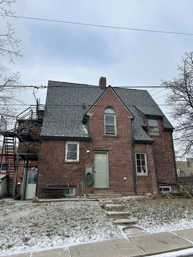 3 - 1443 Kingston Road